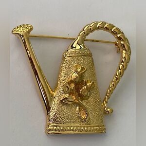 Vintage Gerry’s Gold Toned Watering Can Pin Brooch